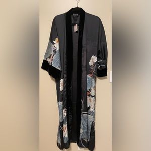 NWT Kim + Ono Maren Long Robe